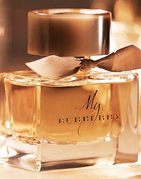 Το νέο άρωμα My Burberry! | Ι LOVE STYLE