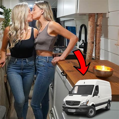 Vanwives - Van Travel