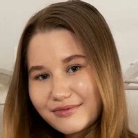 Amalia Devis Personality Type (MBTI, Enneagram, On-Screen Persona)