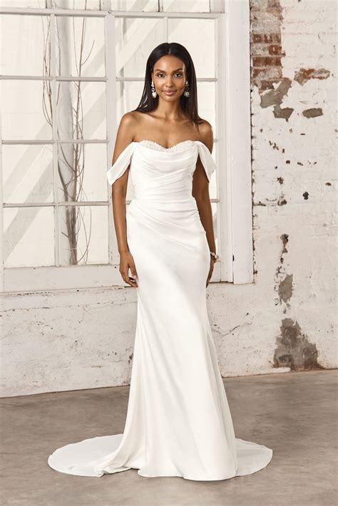 Sincerity Wedding Dress Gallery | Middlesbrough & Sunderland