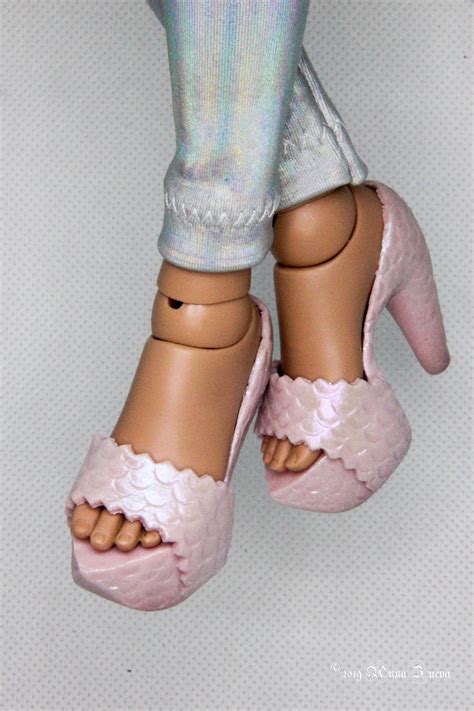 High Heels For Flat Feet - New Product Review articles, Special deals