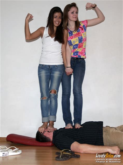 Wu's Feet Links - Thalia & Adelina's Photos