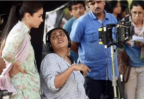 CHECK OUT: Alia Bhatt shoots for Raazi at the iconic Miranda House in ...