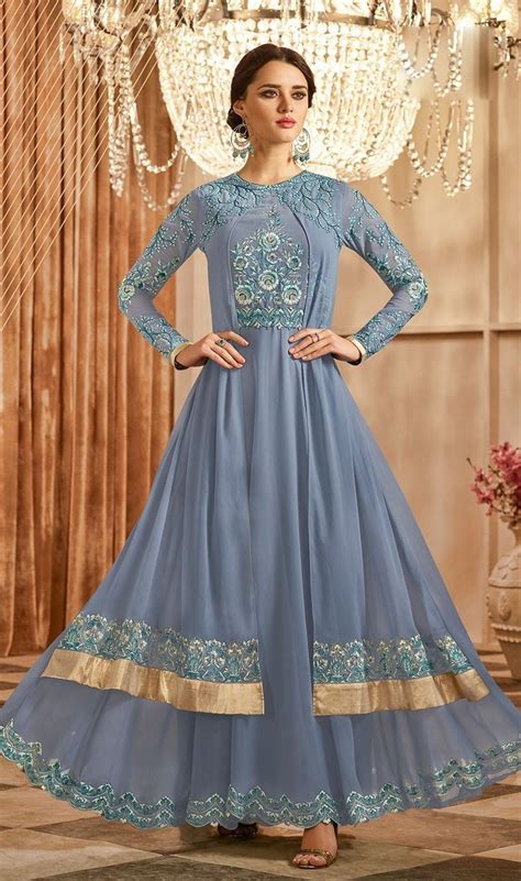 Pin by Olga Lipisienko on Национальная индийская одежда. | Silk ...