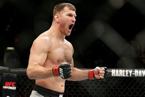 ufc heavyweight champion stipe miocic cleveland