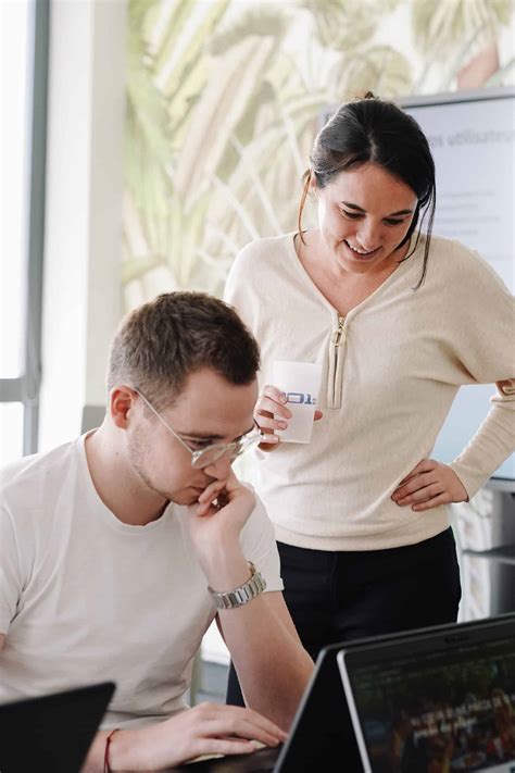 Quelles sont les compétences à avoir pour se démarquer sur le marché de