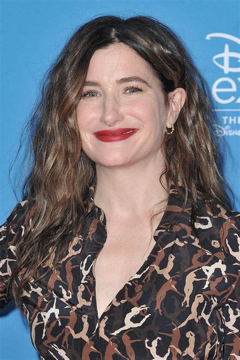 Kathryn Hahn Wallpapers | WallpapersOK
