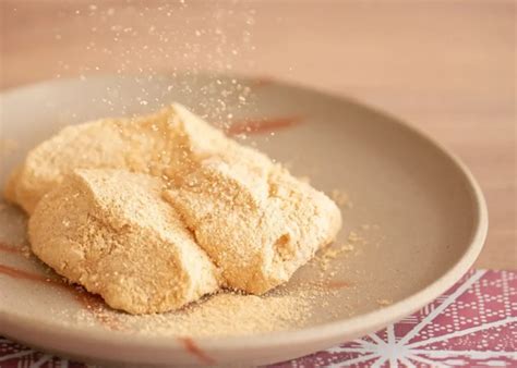 warabimochi kamakura launches  branch  sm aura