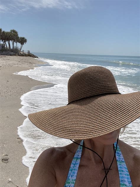 kathy sabine  twitter    beach