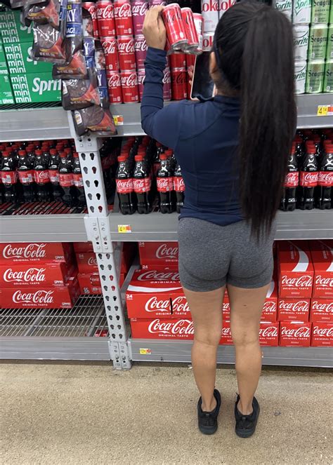 My friend has a cute sister - Spandex, Leggings & Yoga Pants - Forum