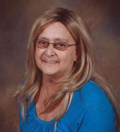 Vivian Yoder Obituary - New Tazewell, TN