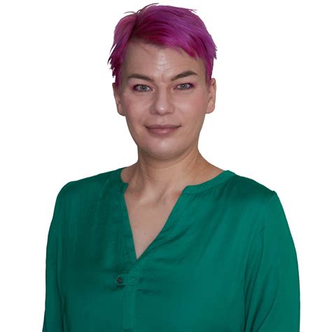 anja headshot elearning