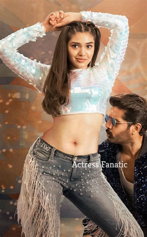 pin  krithi shetty