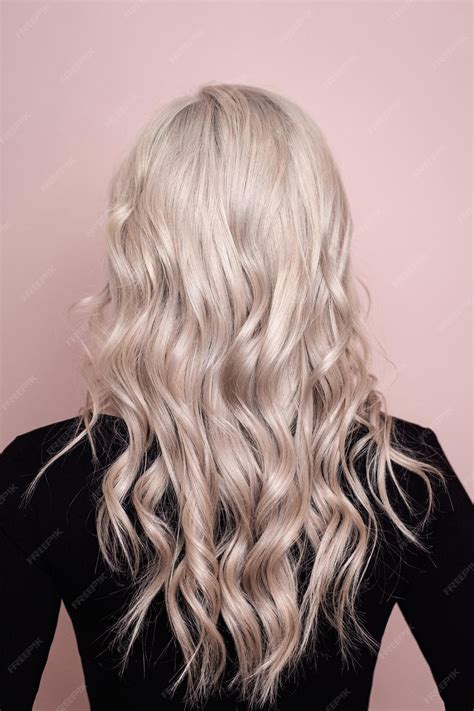 Long Wavy Layered Hair Back