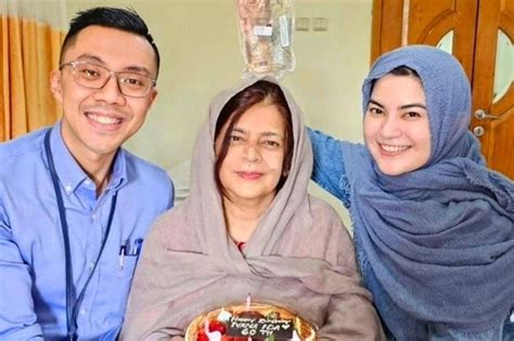 fakta kisah cinta dokter gia pratama  istri popmamacom