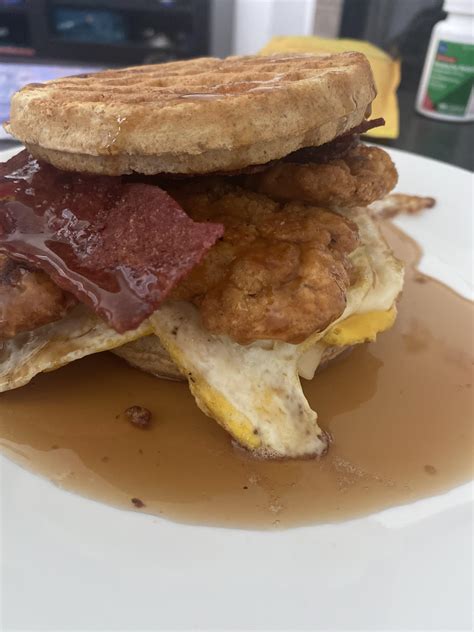 I make this monstrosity every time I get high. Eggs, turkey bacon