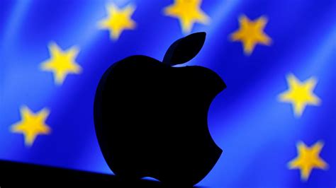 First iPhone porn app triggers Apple concern under EU rule change