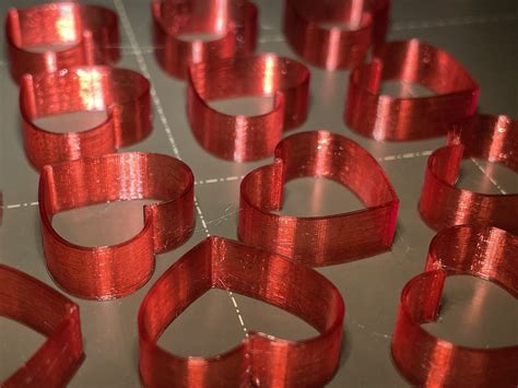 Valentine's Heartstrings: A 3D-Printed Symphony of Love from 0.5g