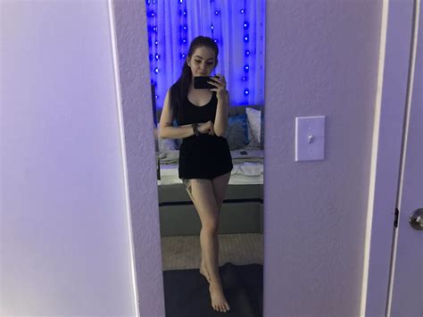 Lily Thot's feet