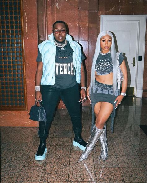 Yung Miami Outfit from November 11, 2022 | WHAT’S ON THE STAR?