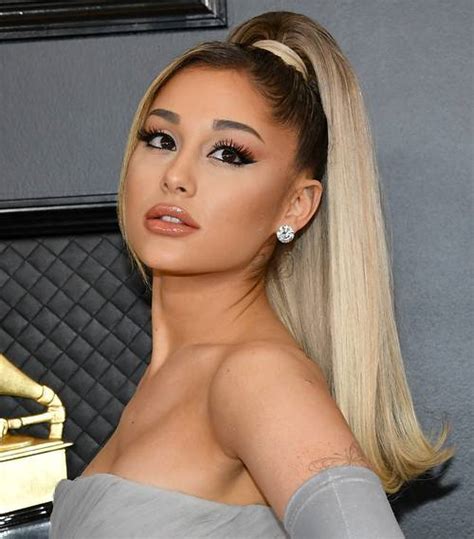 The Most Head-Turning Beauty Looks From the 2020 Grammys – iWay Magazine