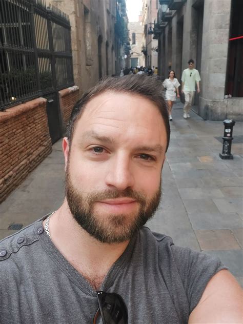 jonathan carr  linkedin super excited  itc barcelona party