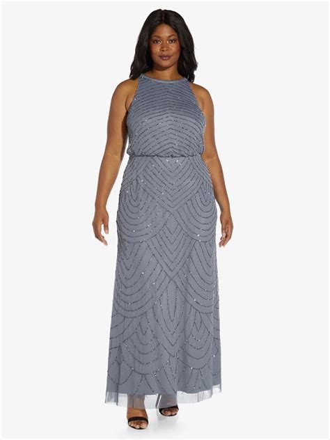 25 Plus-Size Wedding Guest Dresses for All Year Round