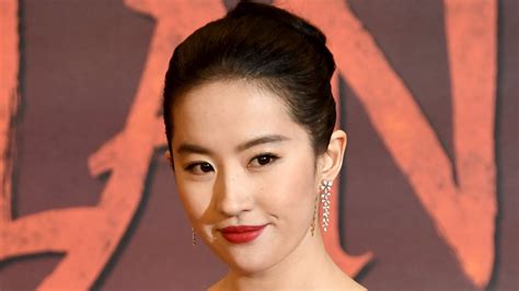 The Untold Truth Of The Actress Who Plays Mulan, Liu Yifei