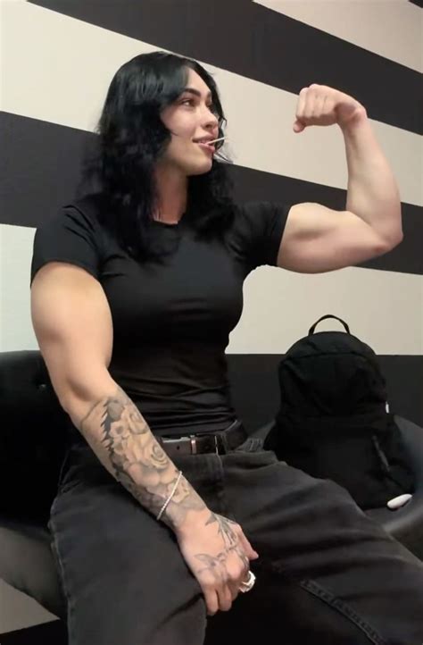 muscular women muscular women muscle women fitness inspiration body