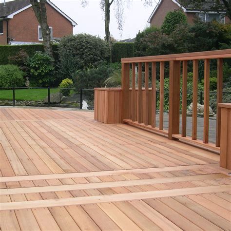 cedar wood deck