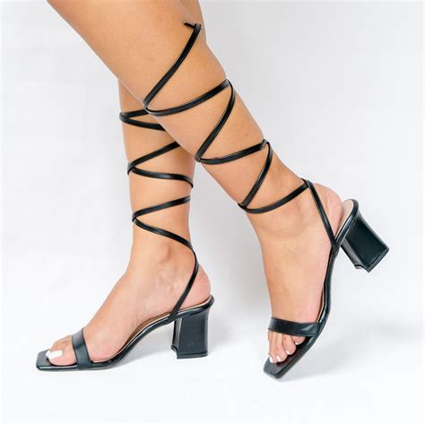 Black Square toe Tie-up Heels – GABRIELLASPICK.COM