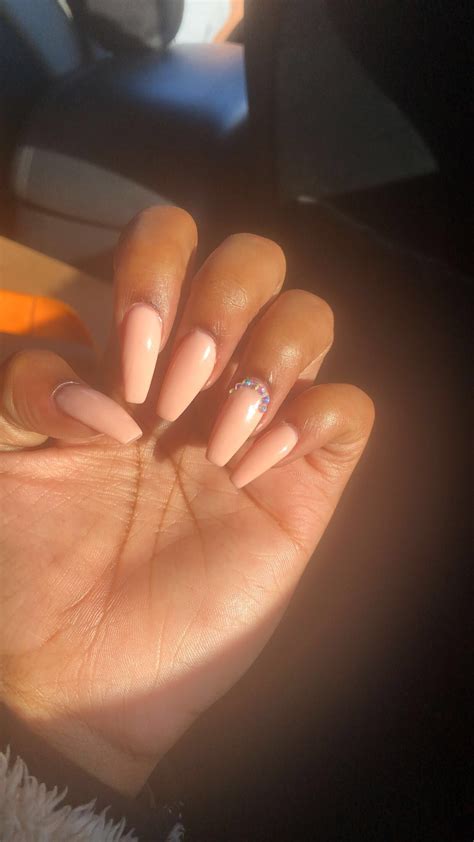 Nude coffin nails | Coffin nails, Nails, Coffin