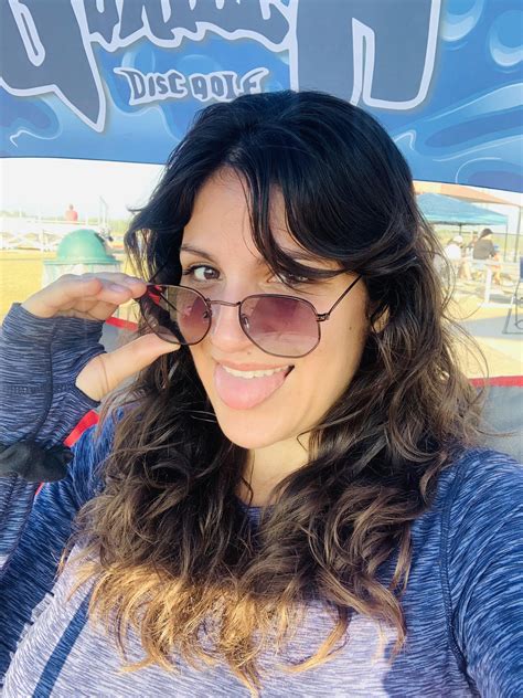 Livin that baseball-mom life 😎 : r/selfie