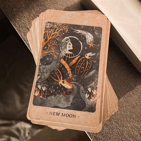 The Solar Kingdom Tarot - LT Tarot