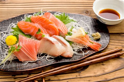 informed guide  sashimi garnishes