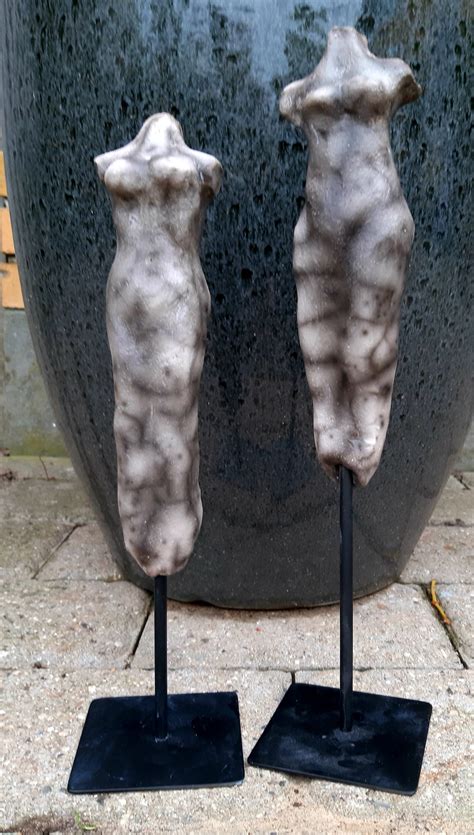 Naked torso 225 kr. stk. - Galleri-Pinto