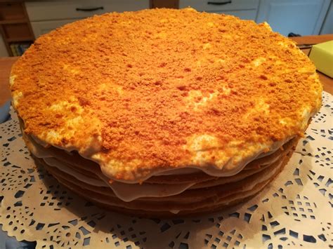 [Homemade] Russian Honey Cake : r/food