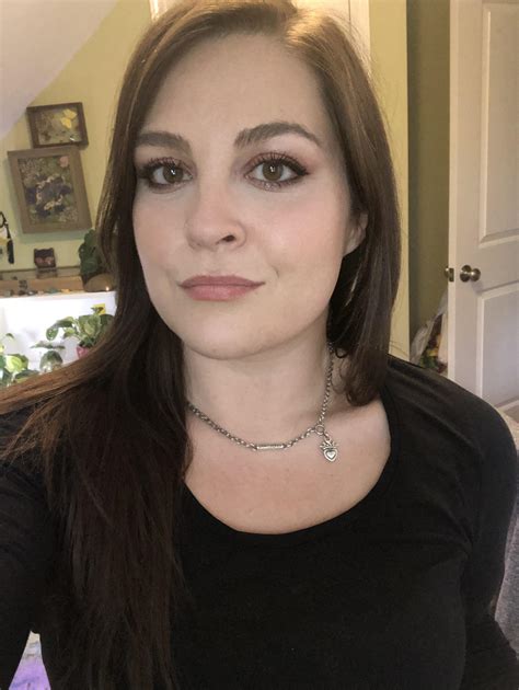 Best selfie I could take today (32f) : r/selfies