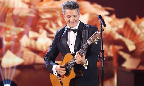 Alejandro Sanz announces 'La Gira' U.S. tour dates
