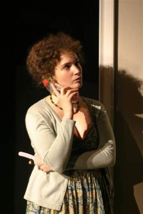 Giulia Bisinella, l'attrice bellunese volto della Mostra del Cinema ...