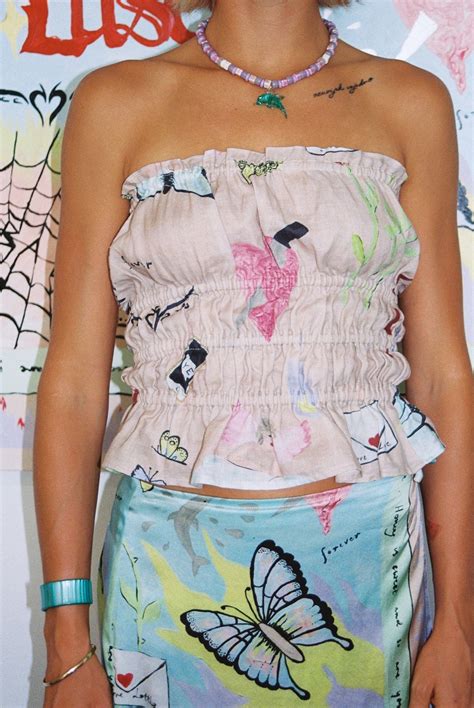 black friday - LOVE AND LUST TUBE