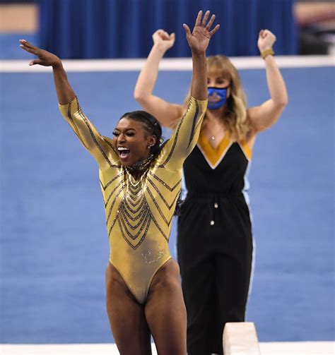 Nia Dennis leads UCLA gymnastics past BYU – Press Telegram