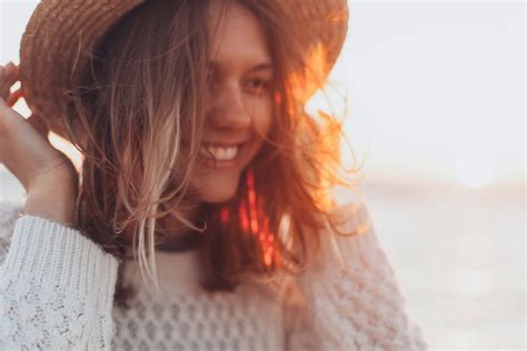 Understanding Eating Disorders: Symptoms of Anorexia