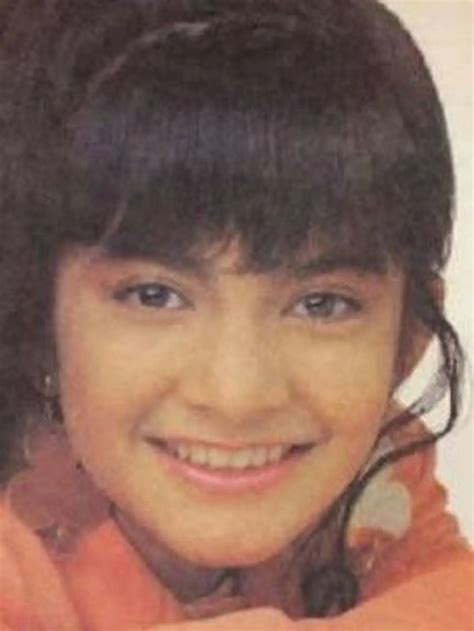 6 Foto Masa Remaja Cut Tari, Berprestasi Jadi Gadis Sampul 1991 - Hot