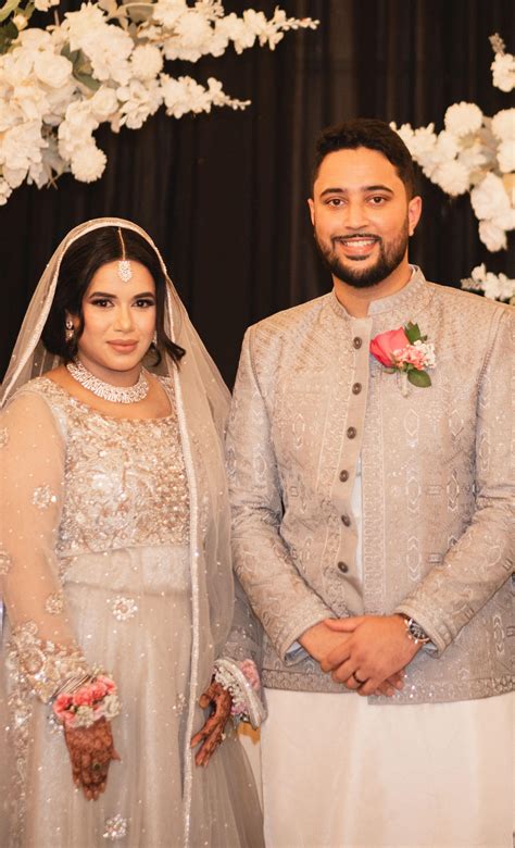 Zola Vendor Login Warning: Don't Book A Vendor Until You See This!