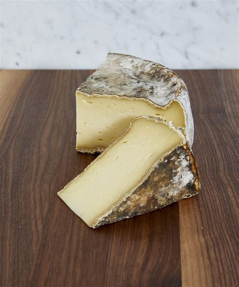 Tomme de Savoie - DeLAURENTI
