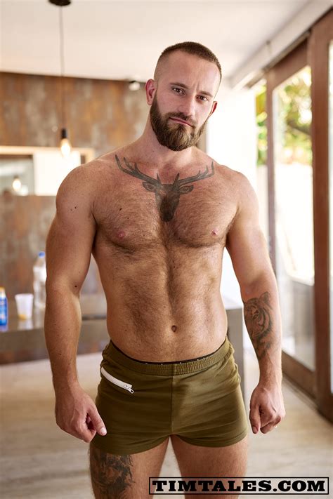 Timtales on Twitter: "This hunk... @thebeardx https://t.co/yatqZHrsdW