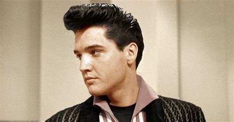 Elvis and Lisa Marie Presley duet on 'Where No One Stands Alone'