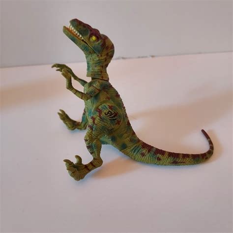 Hasbro | Toys | Vintage Hasbro 200 Jurassic Park 3 Jp3 Green ...