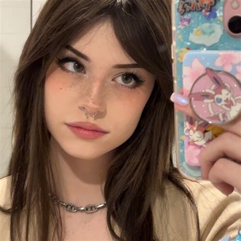 Hannah (@itshannahowo) • Instagram photos and videos